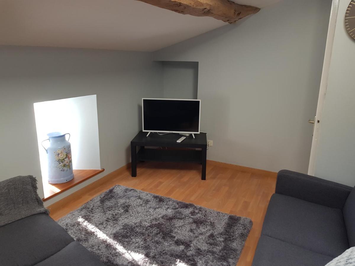 Le Pommier Chambre D'Hote Clussais-la-Pommeraie Esterno foto
