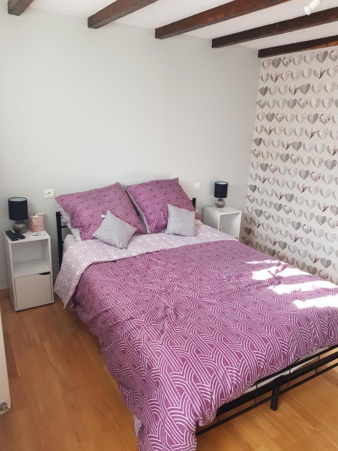 Le Pommier Chambre D'Hote Clussais-la-Pommeraie Esterno foto