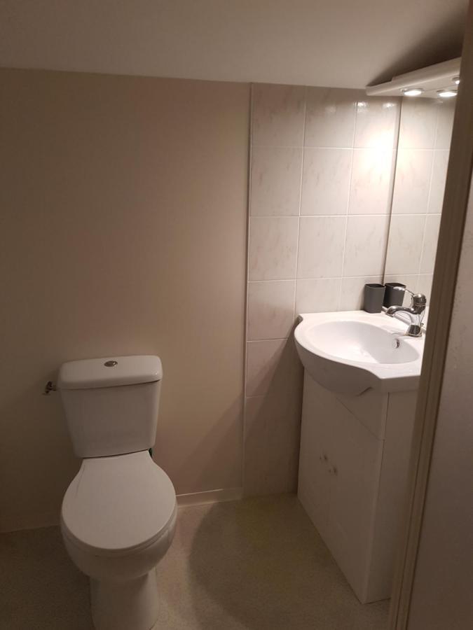 Le Pommier Chambre D'Hote Clussais-la-Pommeraie Esterno foto