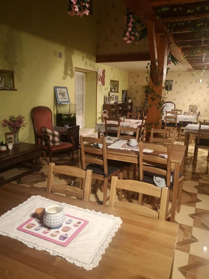 Le Pommier Chambre D'Hote Clussais-la-Pommeraie Esterno foto